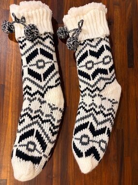 Cozy Black & Cream Knit Pom-Pom Fleece Lined Slipper Socks with Non Slip Dots